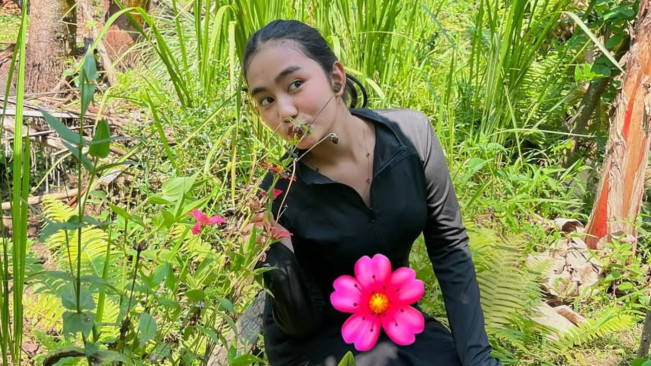 Rumsyah, gadis Baduy berprofesi konten kreator. (Instagram @rumsyah.shaa)